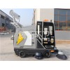 山东腾阳环卫TY-2300型电动驾驶式扫地车